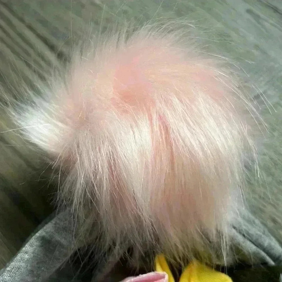 Hand crafted grey fall  cotton hat with flowers and fuzzy pink pom pom - Picture 3 of 7
